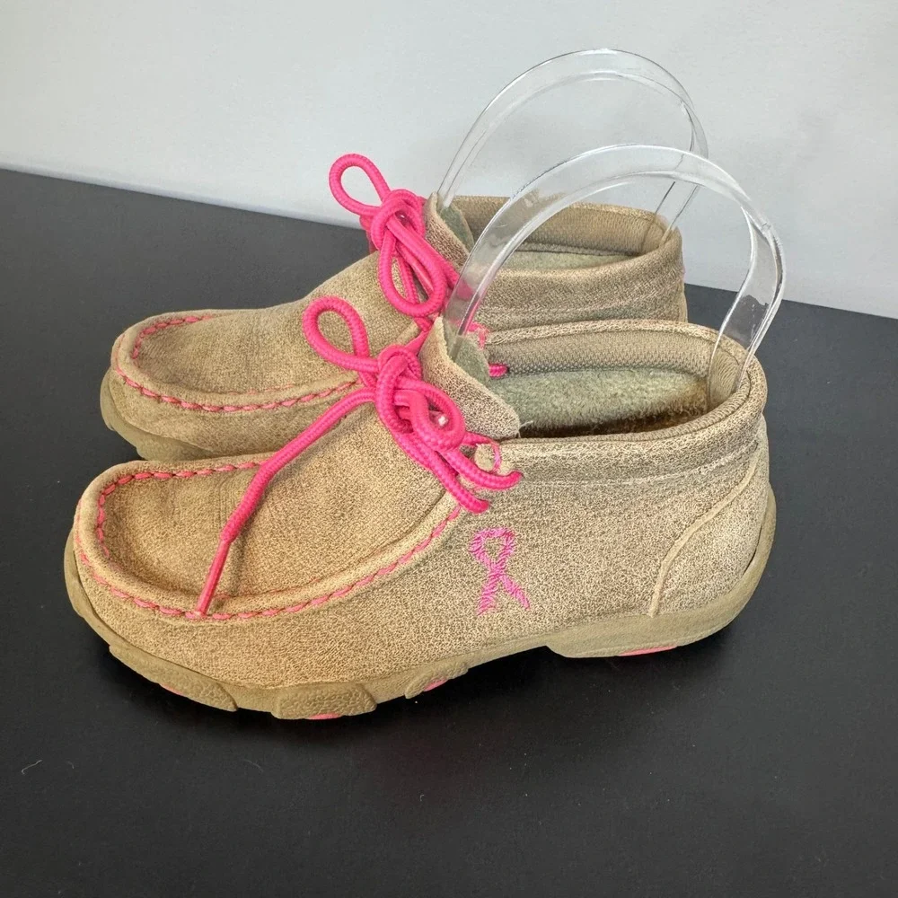 Twisted X Driving Mocs Pink Ribbon Breast Cancer Awareness Leather Shoe Kid 12.5